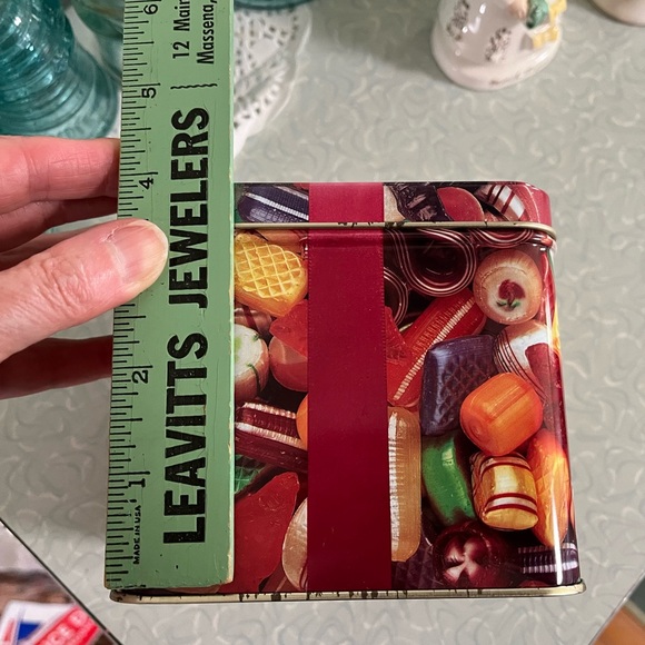 Christmas candy tin - Picture 4 of 8